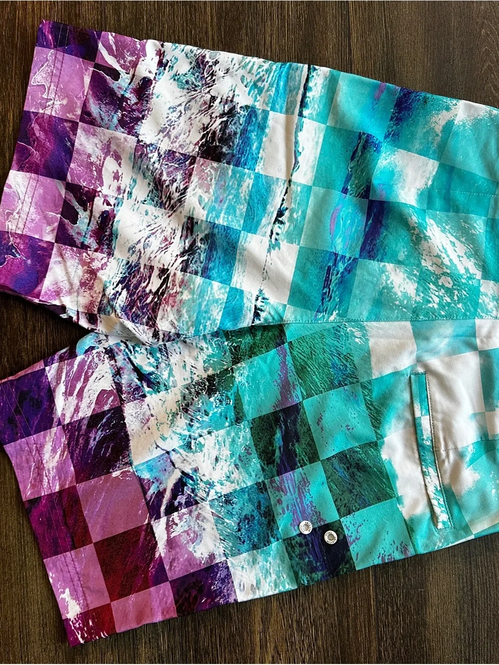 American Eagle XS Men's Gradient Aqua & Purple Check Swim Trunks